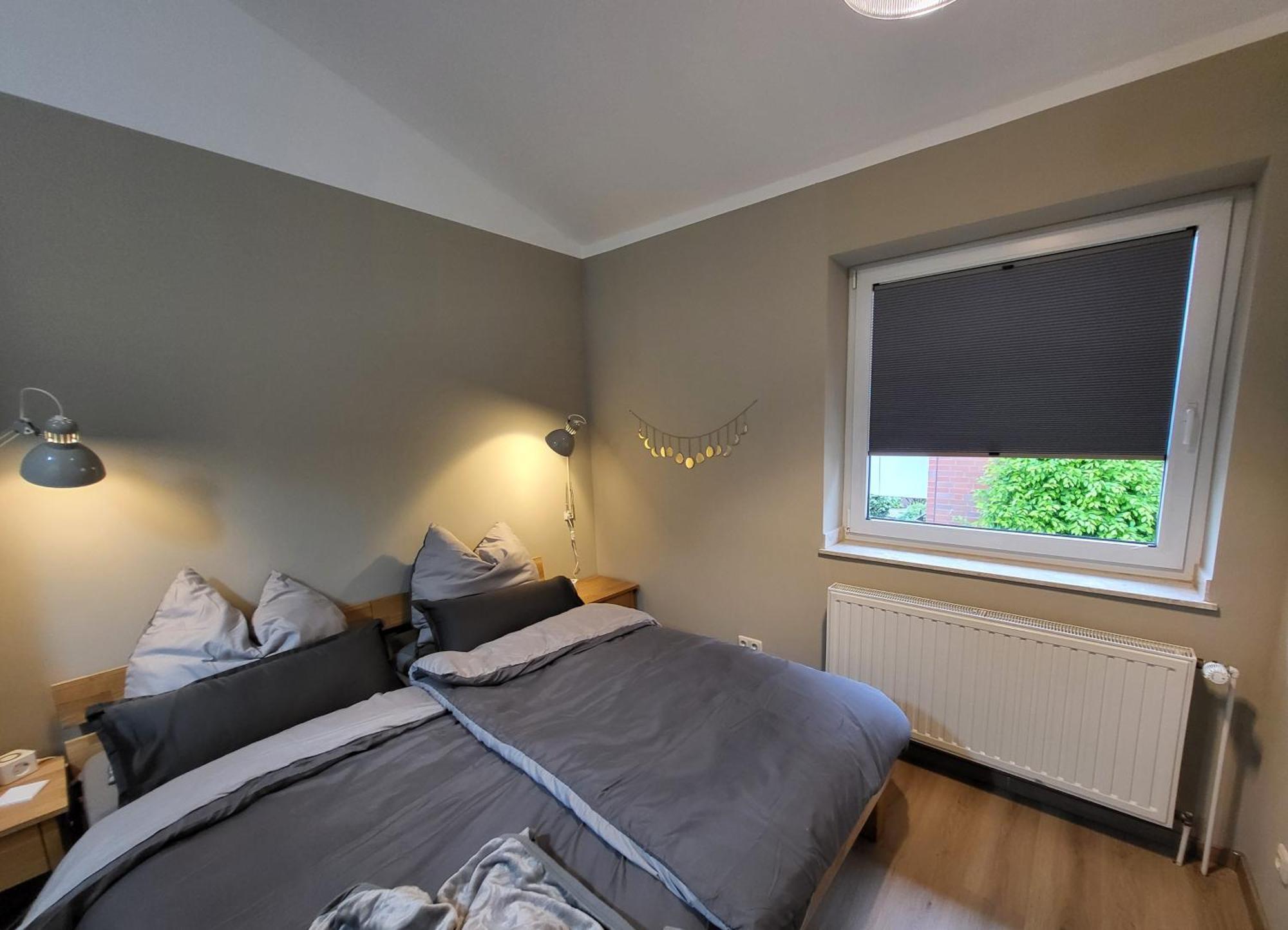 Ferienwohnung Am Rathenauplatz Оберхаузен Екстериор снимка